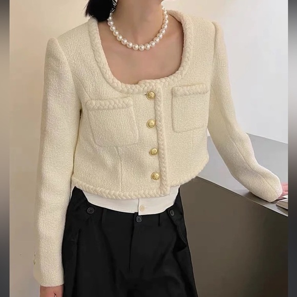 ODTD Cream Cropped Blazer Size Medium - Picture 1 of 7